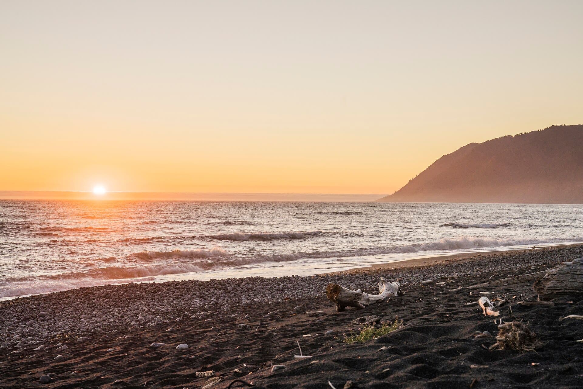 The King Range rising straight out of the surf on the Lost Coast Trail